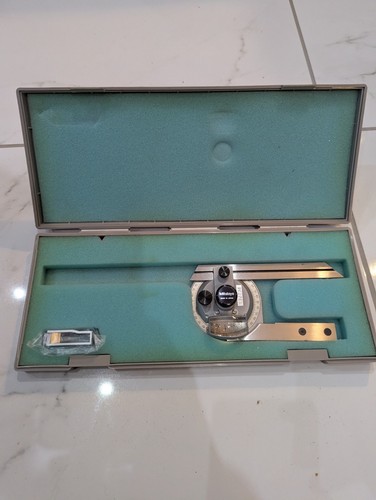 Mitutoyo universal bevel - universal,