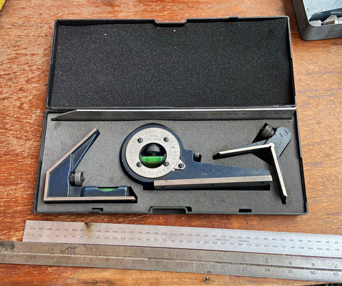 Moore wright cs300 - &,